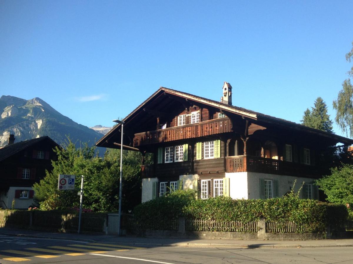 Traditional Swiss-Flat Interlaken Buitenkant foto