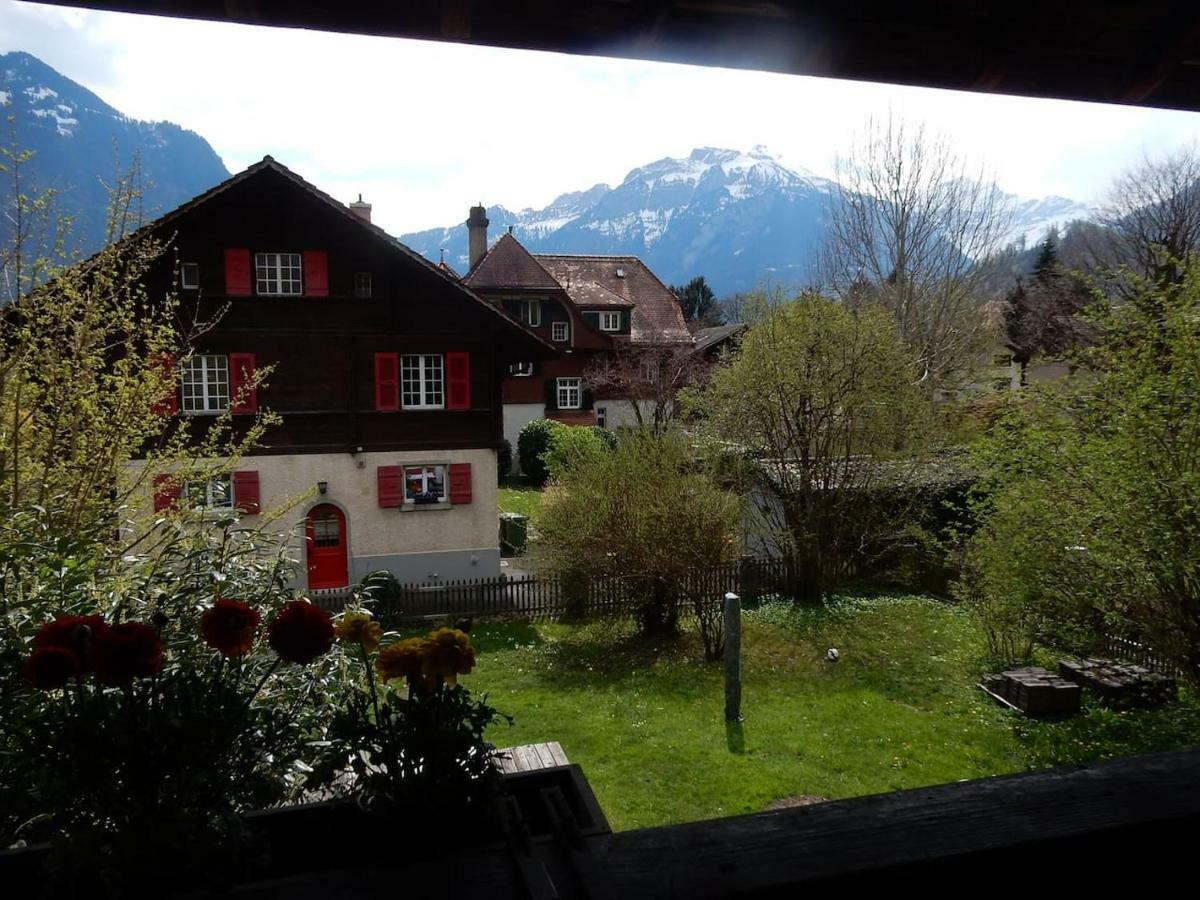 Traditional Swiss-Flat Interlaken Buitenkant foto